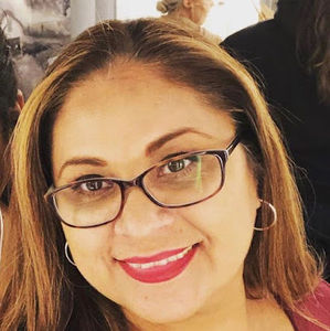 Meet your Posher, Sandra